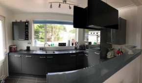 Limegrove Comfortable Three Bedroom House